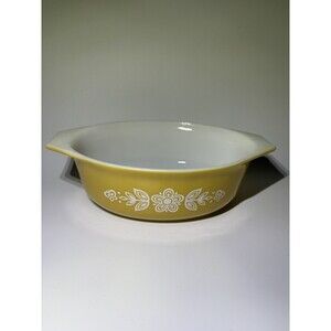Vintage Pyrex 1.5 Qt Butterfly Gold #043 Casserole Dish (No Lid)
